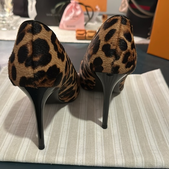 Nine West Tatiana, 2 Pair of Lux, Calf Fur Heels 9.5 in Zebra or Leopard NWOB - Picture 11 of 16